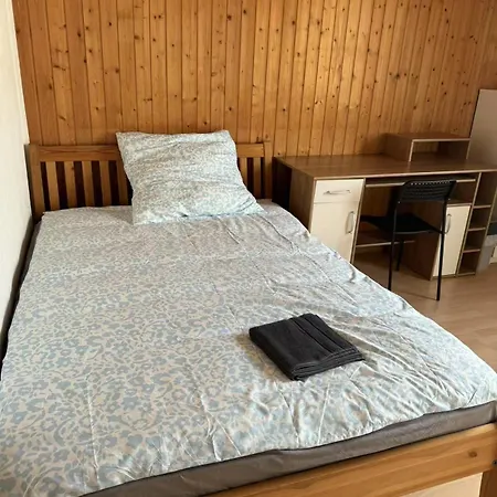 Daire Im Schlenk Zu Hause